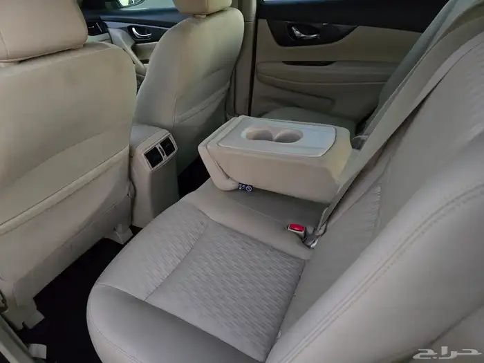 اكس تريل 2021 10