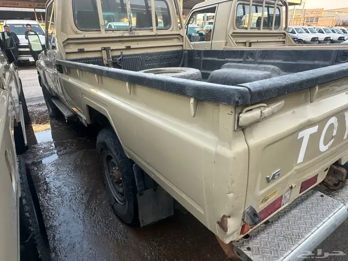 للبيع تويوتا شاص 2016 2017 8