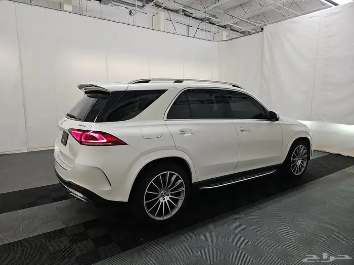2021 مرسيدس GLE450 3