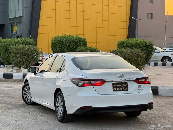 تويوتا كامري 2022 استاندر 6