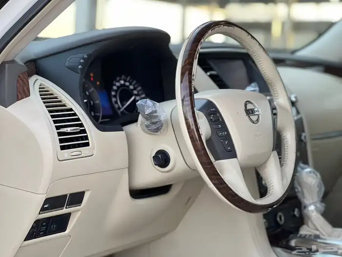 ليسان - باترول - 2016 - بلاتينيوم 7