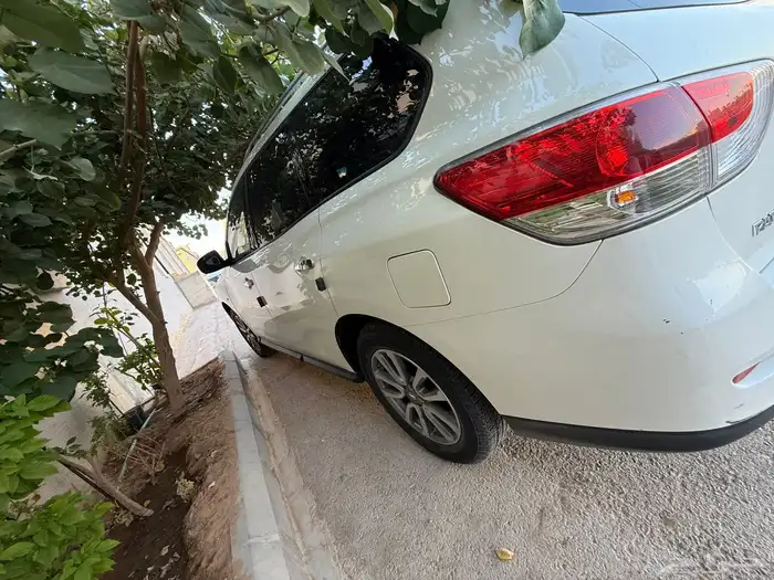 جيب بايفندر 2016 نيسان نص فل دبل نظيف 0