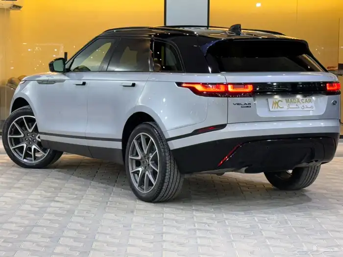 لاند روفر - فيلار - 2021 - V6 - فل كامل ( بحالة الوكاله ) 21