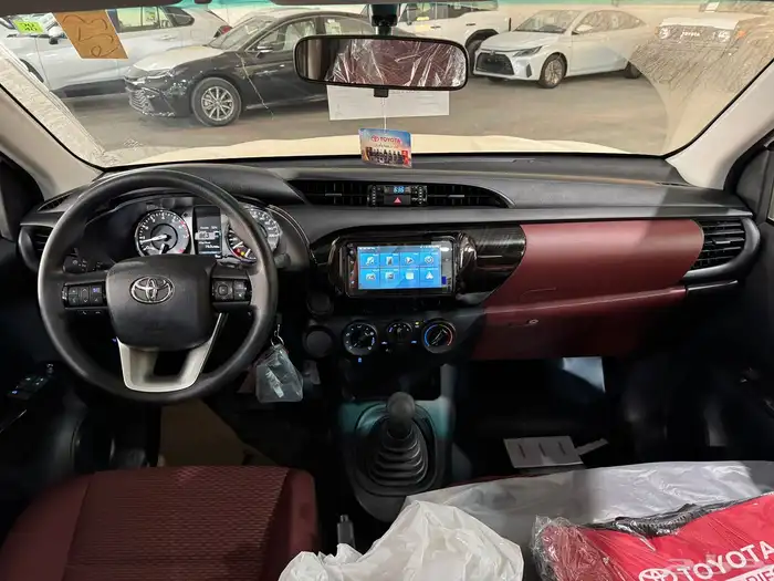 تويوتا هايلوكس غماره GLX 9