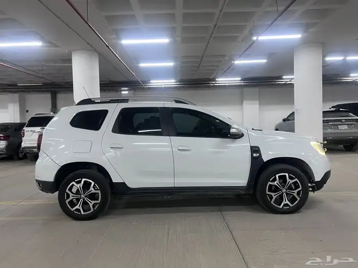 للبيع رينو داستر 2021 فل كامل دبل (دفع رباعي) 0