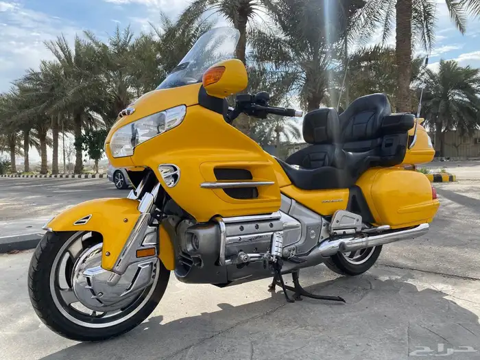 للبيع هوندا قولد وينق 1