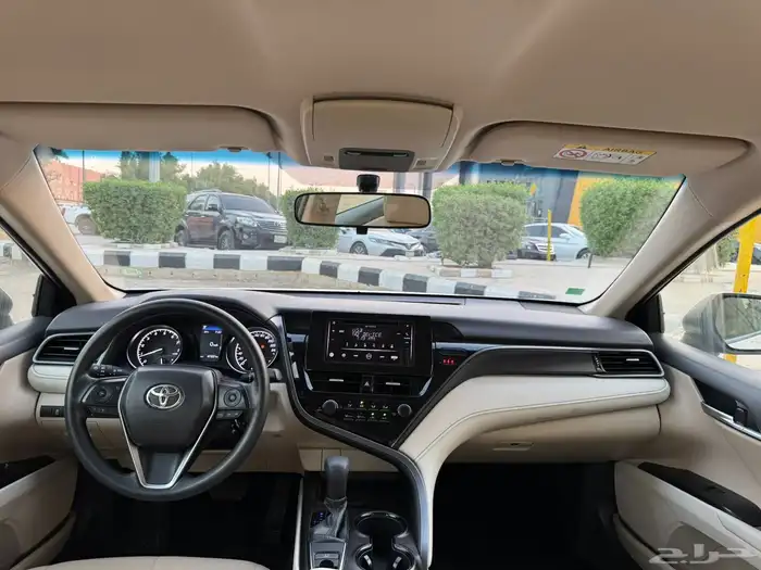 تويوتا كامري 2022 استاندر 15