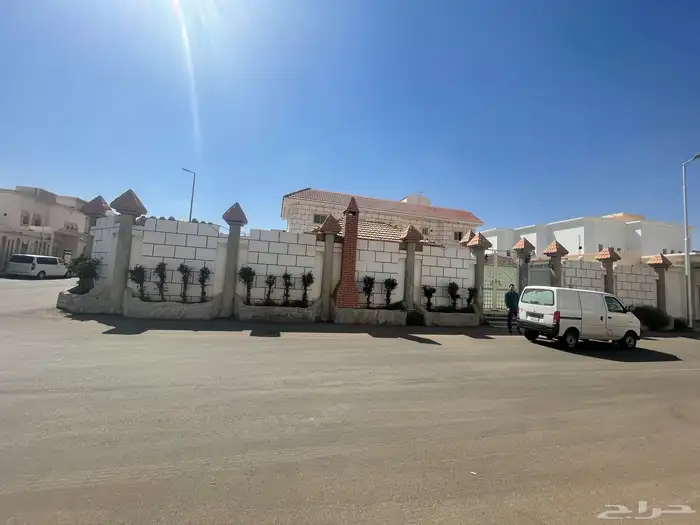 فيلا للإيجار 0