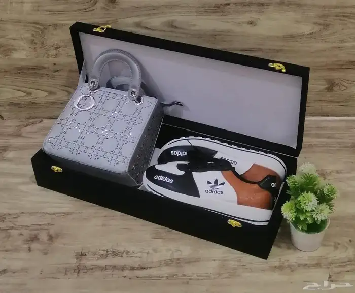 بكس نسائي مميز وانيق ومتكامل متوفر كل المقاسات يوجد شحن 0