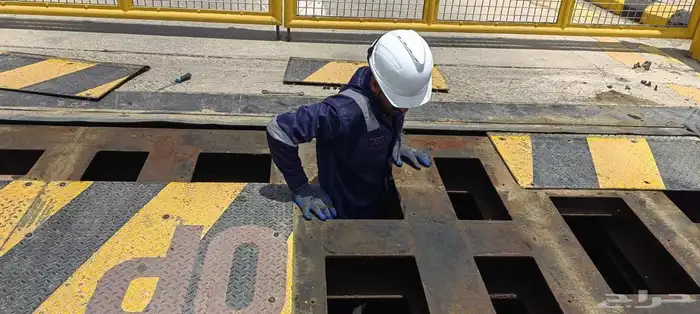 شركة مصدات هيدروليك مطبات صناعيه شوكية حاجز سيارات 7