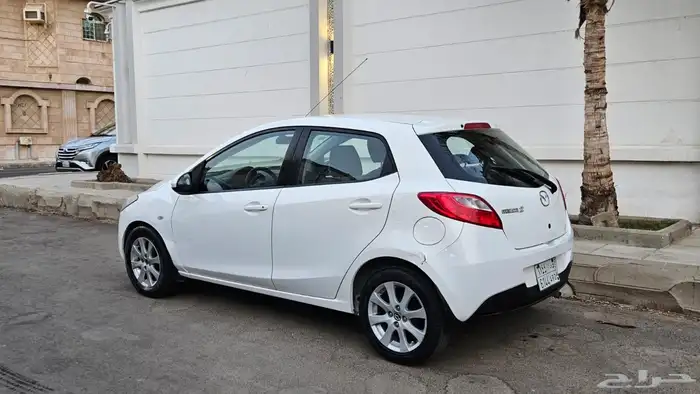 مازدا 2 ممشى قليل 2