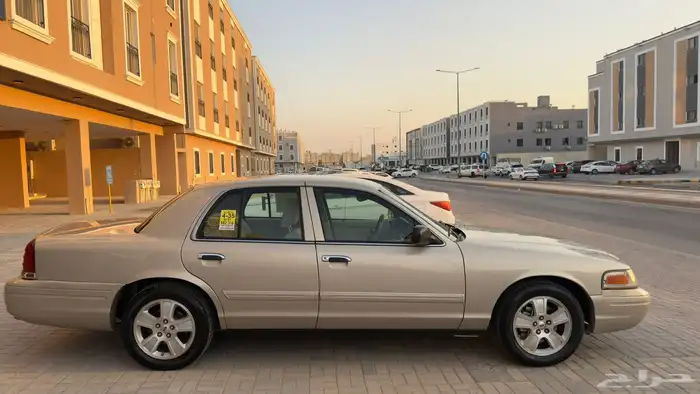 فورد فكتوريا 2009 4