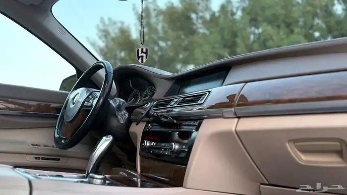 BMW 2010 -730 فل كامل 20