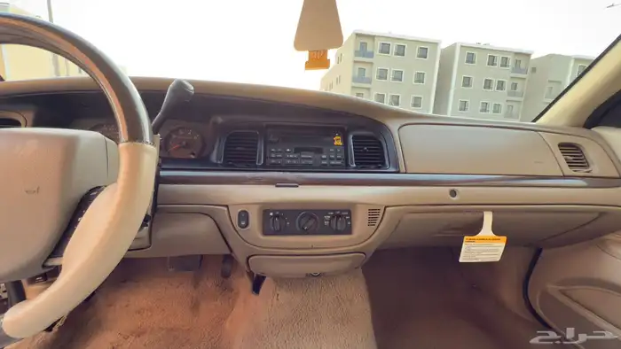 فورد فكتوريا 2009 13