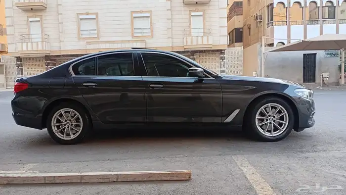 بي ام 520 2018 2