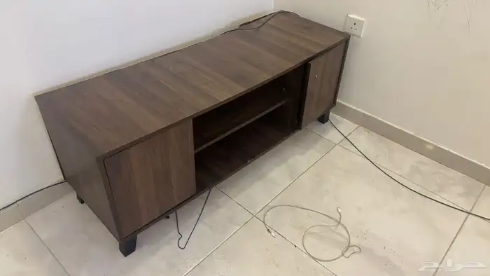 طاولة تلفزيون 1