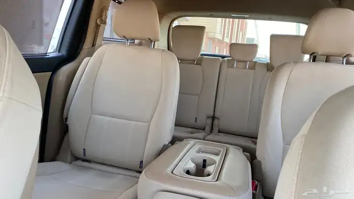 كيا كارنيفال2017 6