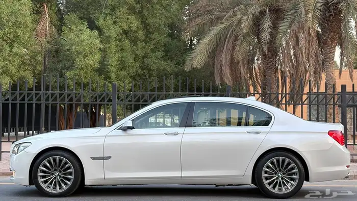 BMW 2010 -730 فل كامل 6