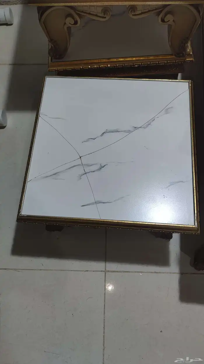 طاولة ارضيه رخام 2