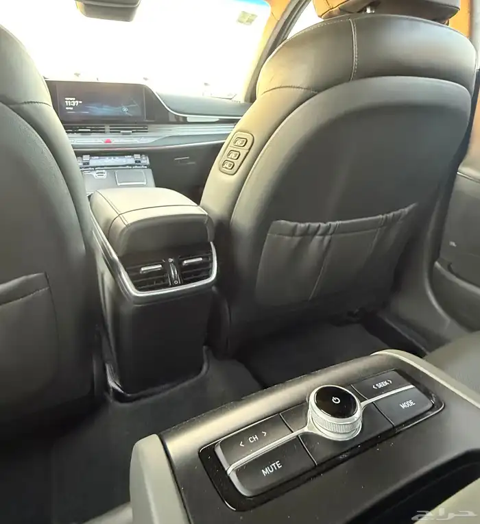 هونداي ازيرا 2020 ( كالجرافي ) فل كامل بدون بانوراما للبيع 16