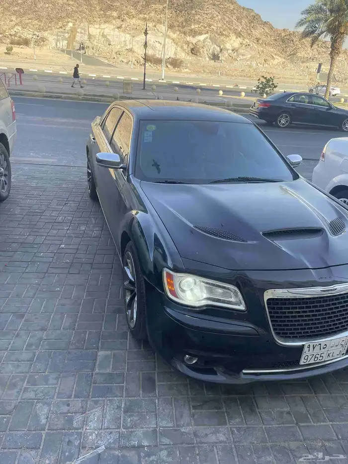 كرايسلر 2014 V6 للبدل المناسب او البيع 4