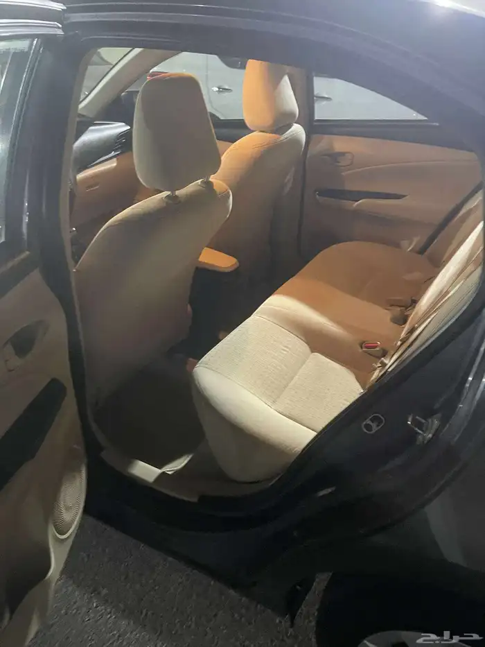 تويوتا يارس 2021 6