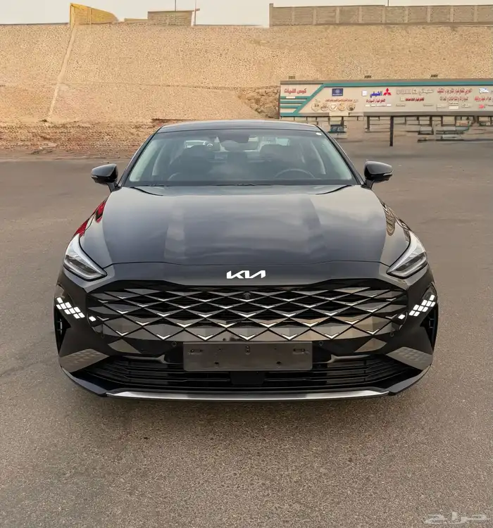 كيا K8 بنورما 2022 - 4 سلندر فل كامل بحالة الوكاله للبيع 1