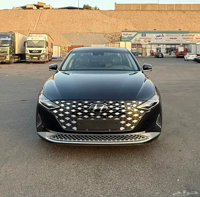 هونداي ازيرا 2020 ( كالجرافي ) فل كامل بدون بانوراما للبيع 1