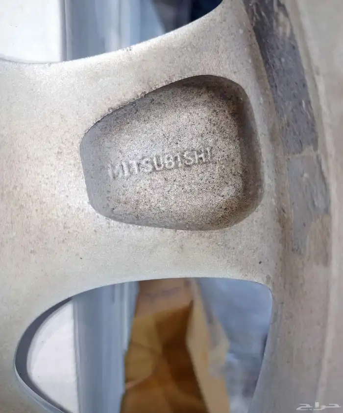 جنوط مستبوشي باجيرو 2016 مقاس17 اصليه وكاله 1