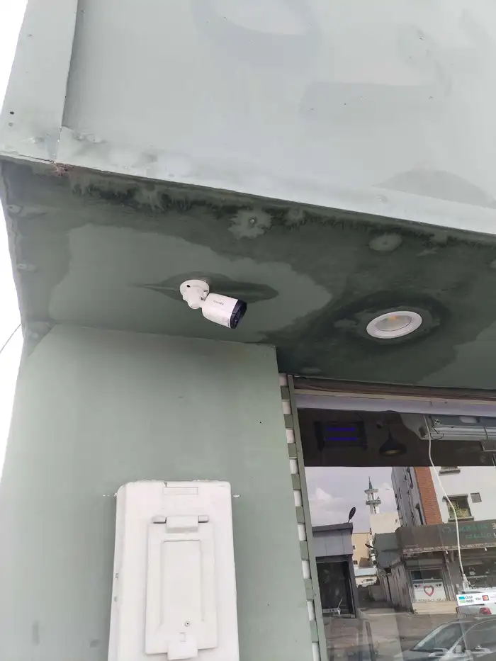 4 كاميرات مراقبة مع جهاز التسجيل والشاشة 4