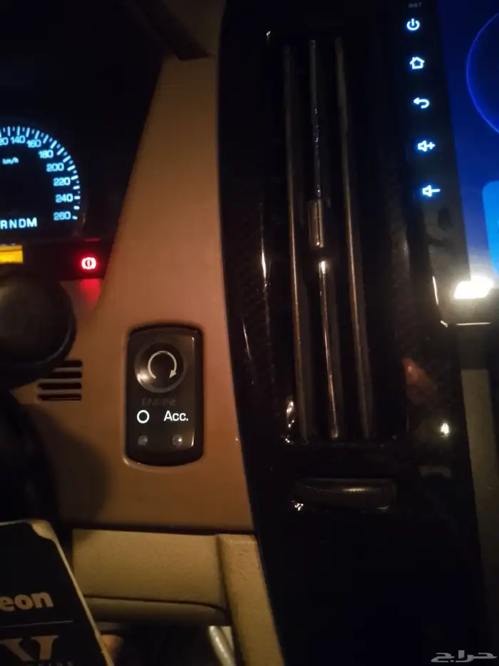 كاديلاك STS 8