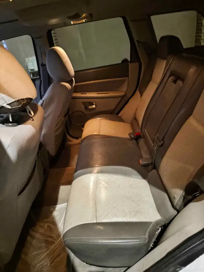 جيب جراند شيروكي 2008 9