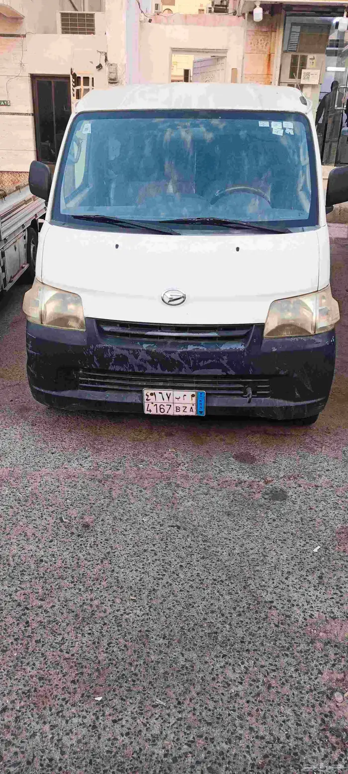 سياره فان ديهاتسو 2012 0