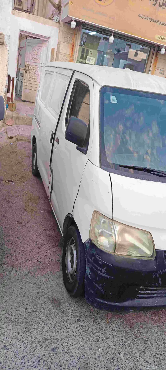 سياره فان ديهاتسو 2012 2