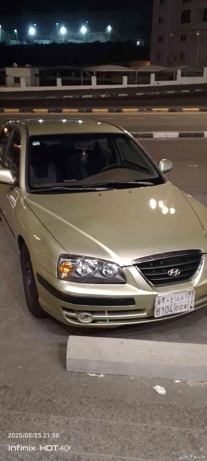 Elantra 2004. 0