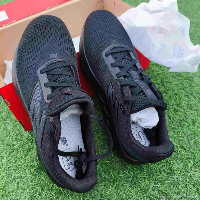 شوز احذية نيو بالانس New balance Fresh Foam 520 V9 1