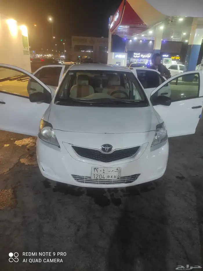 تويوتا يارس 2011 4