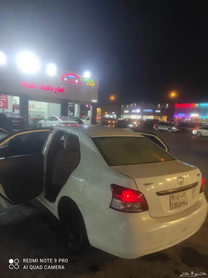 تويوتا يارس 2011 5