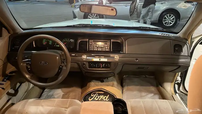 فورد كراون فكتوريا بوليسي 2008 6