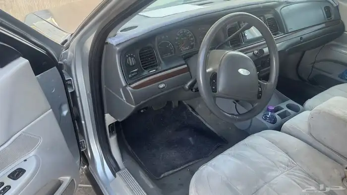 كراون فكتوريا 2003 سعودي 9