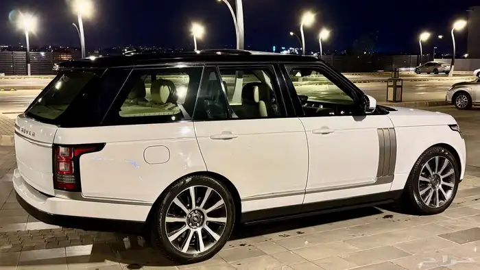 رنج روفر سوبر تشارج 8