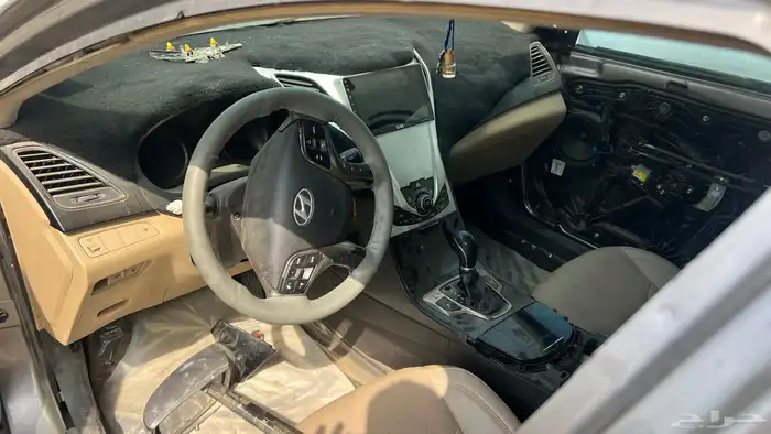 تشليح قطع غيار ازيرا جديد مستعمل 4