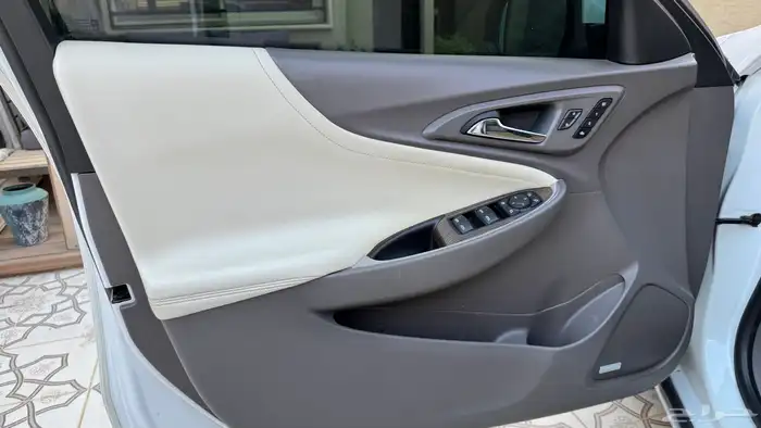 للبيع ماليبو 2019 فل كامل نظيفه 18