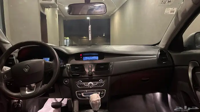 رينو سافران 8