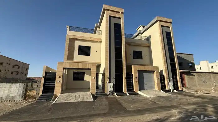 للبيع شقق ارضيه وارواف علويه بسعر 550 الف شمال الخميس 0