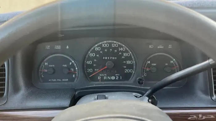 كراون فكتوريا 2003 سعودي 1