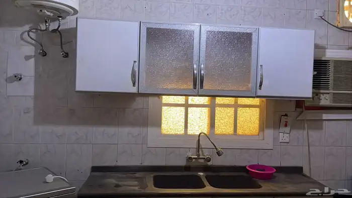 أثاث متنوع للبيع- نظيف جدا 3