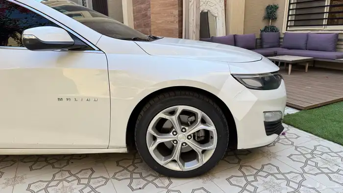 للبيع ماليبو 2019 فل كامل نظيفه 12