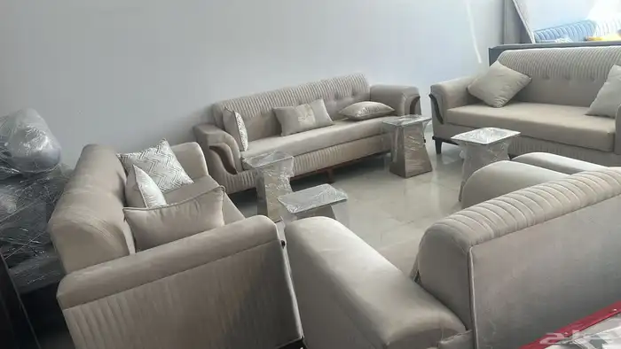 كنبات جاهزه. وتفصيل. حسب الطلب. سعر الطقم. 11نفر 1700 1