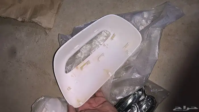 غطيان مرايات كورولا اصليه وكاله جديد من موديل 2001 الى 2007 5